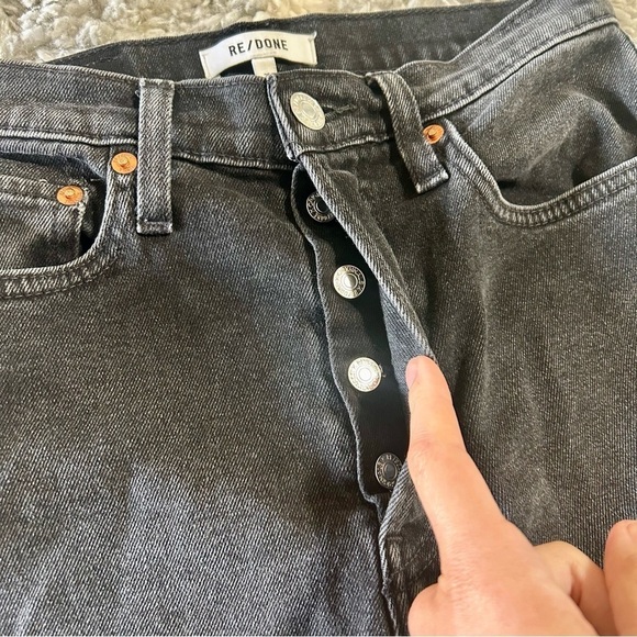 RE/DONE 70s Stove Pipe Jeans in Washed Noir Black sz 26 - Picture 3 of 5